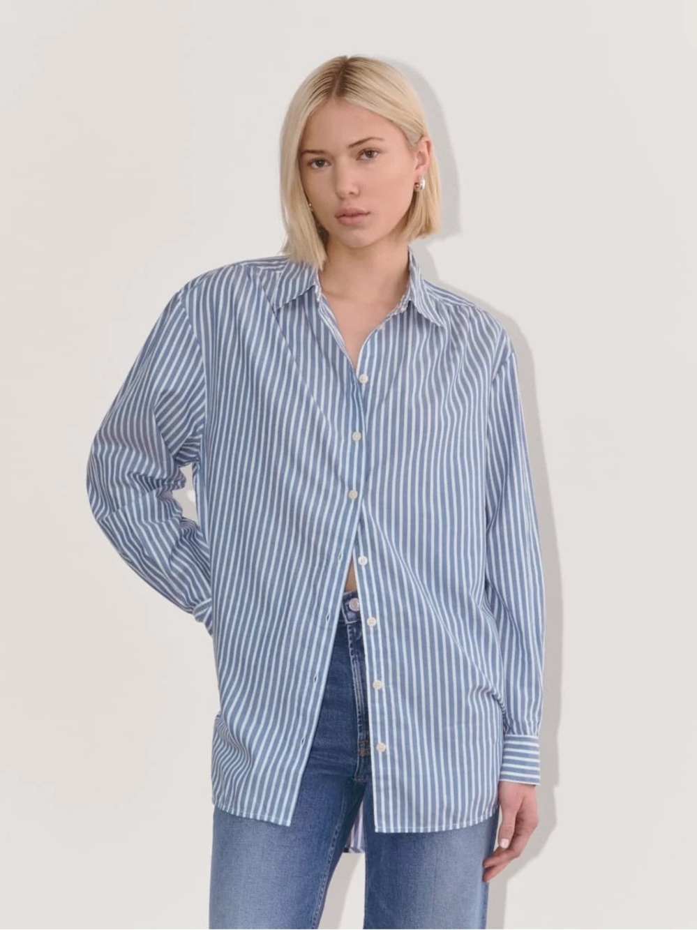 Everlane Gathered Shirt in Silky Cotton